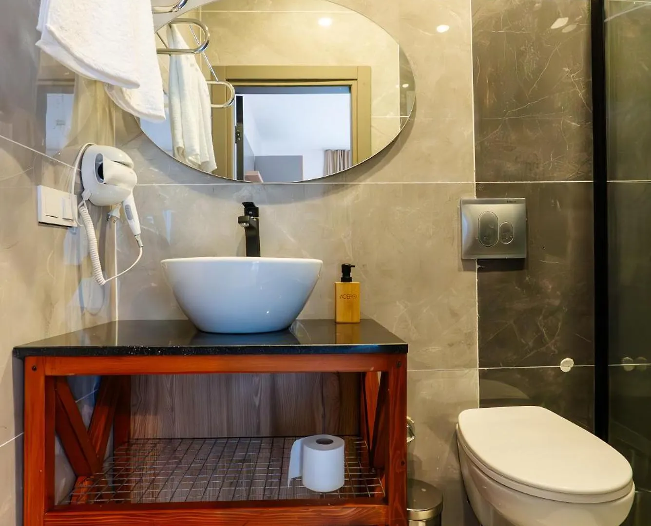 Melengec Otel Tuerkbuekue 0*, Golturkbuku